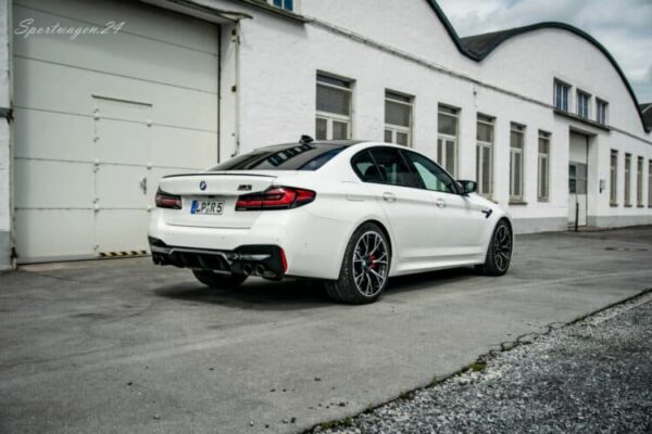 BMW M5 Competition mieten in Paderborn
