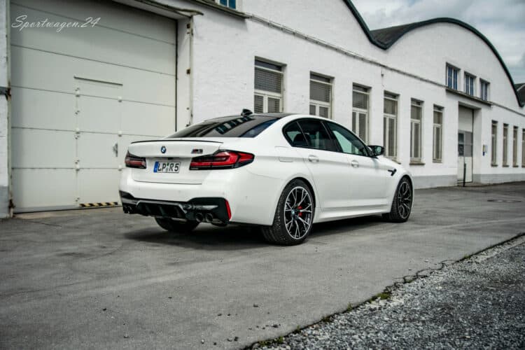 BMW M5 Competition mieten in Paderborn