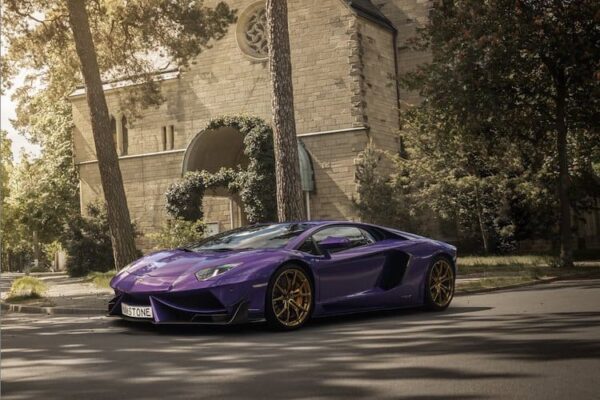 Lamborghini Aventador mieten in Berlin
