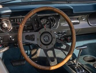 Interieur vom Ford Mustang Oldtimer in Hamburg