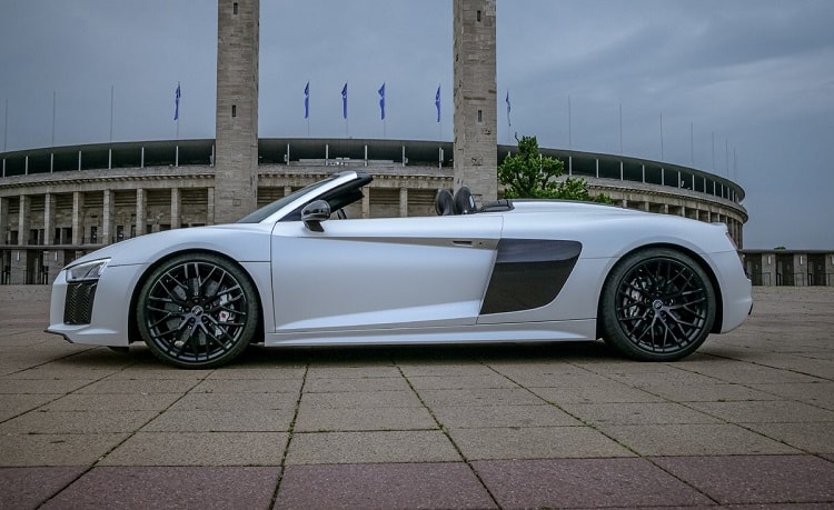Audi R8 V10 Spyder 2