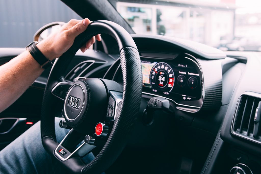 audi r8 köln cockpit