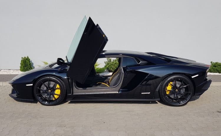 Lamorghini Aventador S