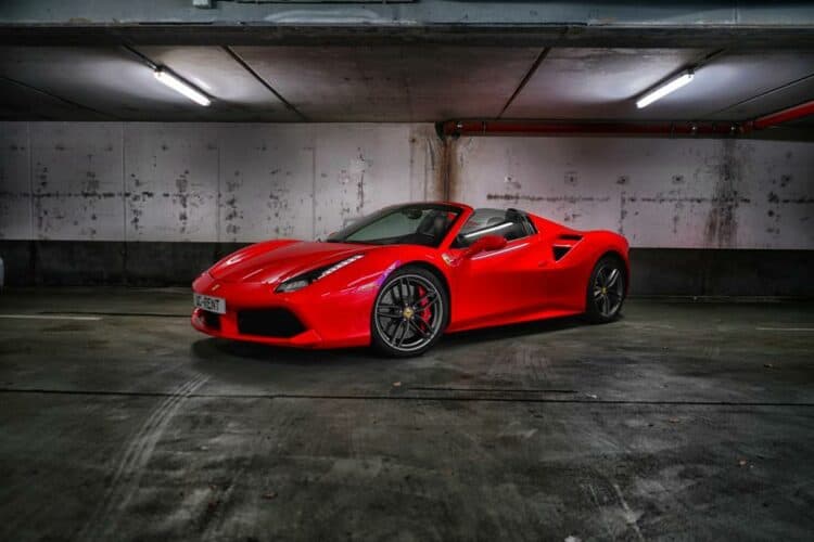 Ferrari 488 Spider mieten in Frankfurt