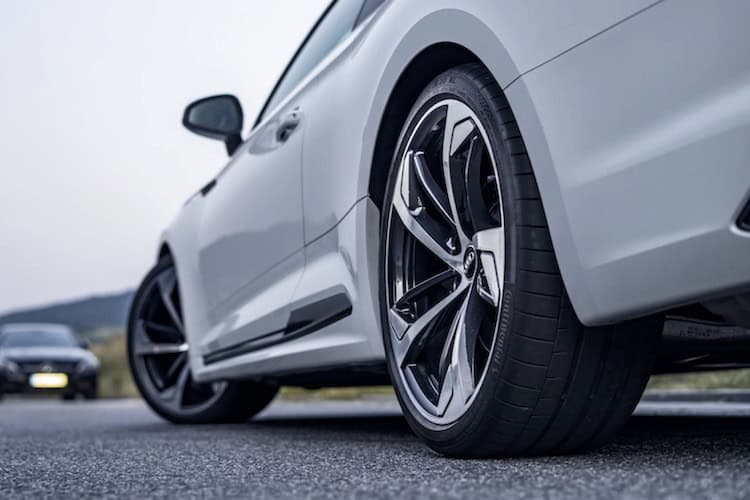 Audi RS5 Rental Gift Voucher - Image 4