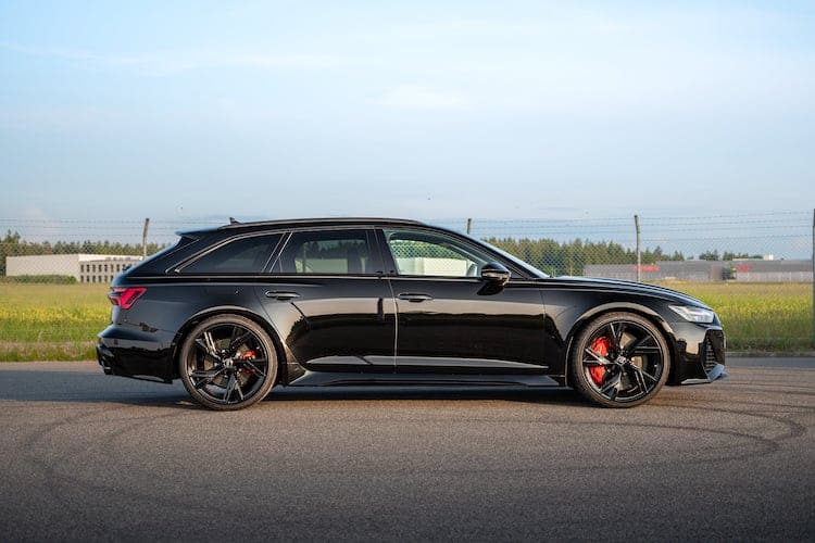 Audi RS6 Rental Gift Voucher - Image 4