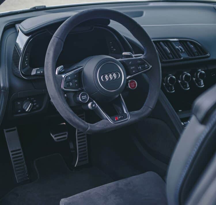 Audi R8 Rental Gift Voucher - Image 5
