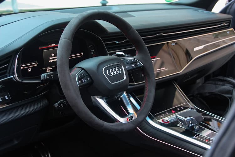 Audi RSQ8 Rental Gift Voucher - Image 6