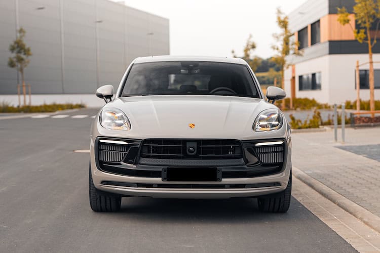 Porsche Macan Rental Gift Voucher - Image 2